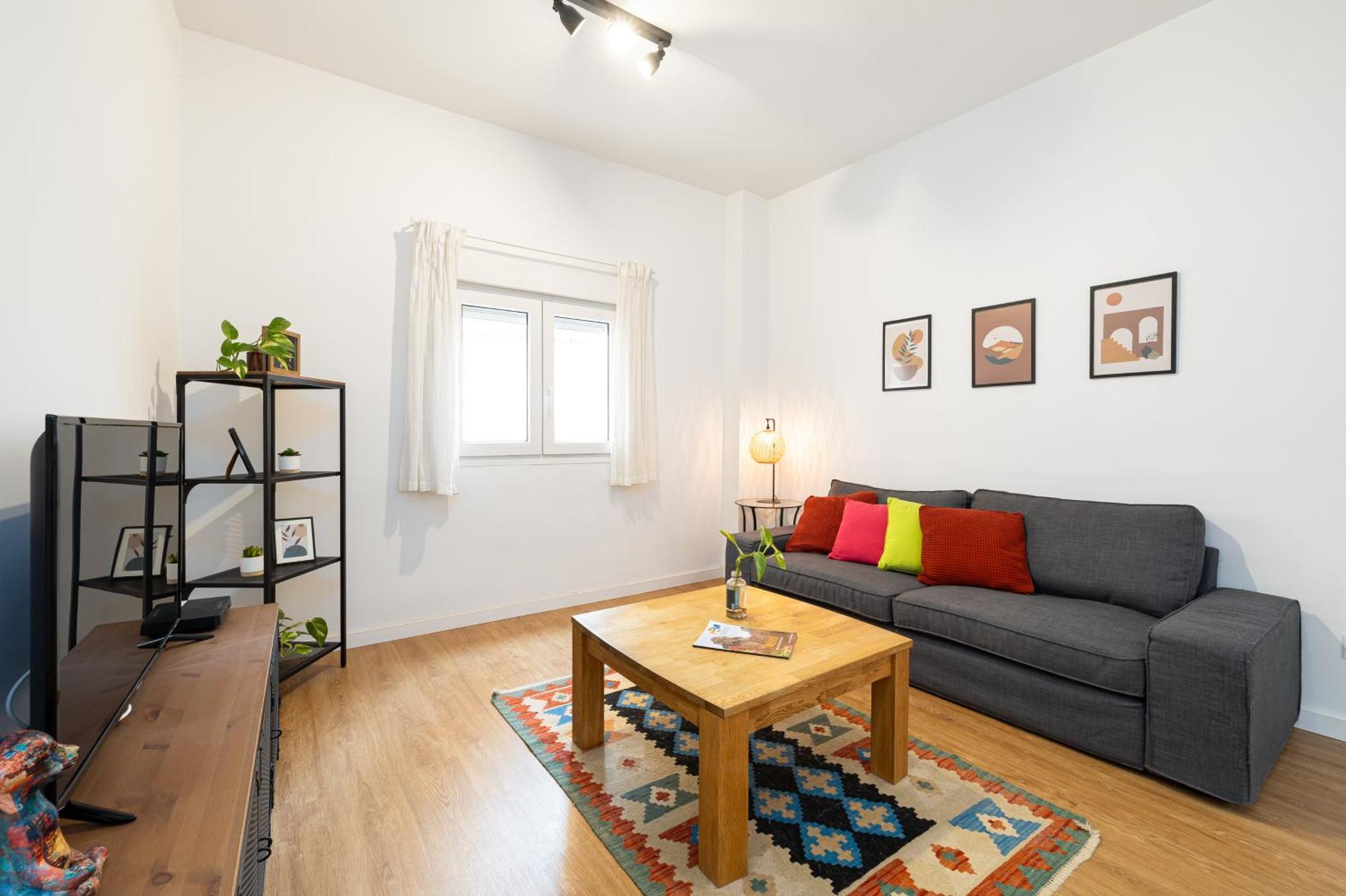 Apartment H2m Granados Acogedor En El Centro De Málaga